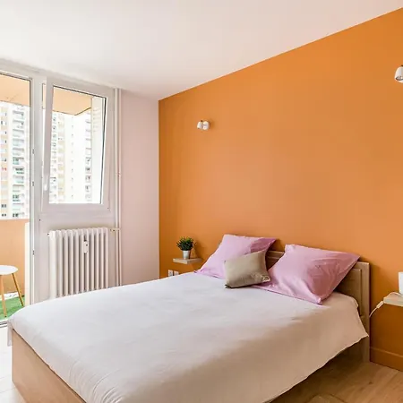 Apartment Cosy - Comme A La Maison - St Etienne *